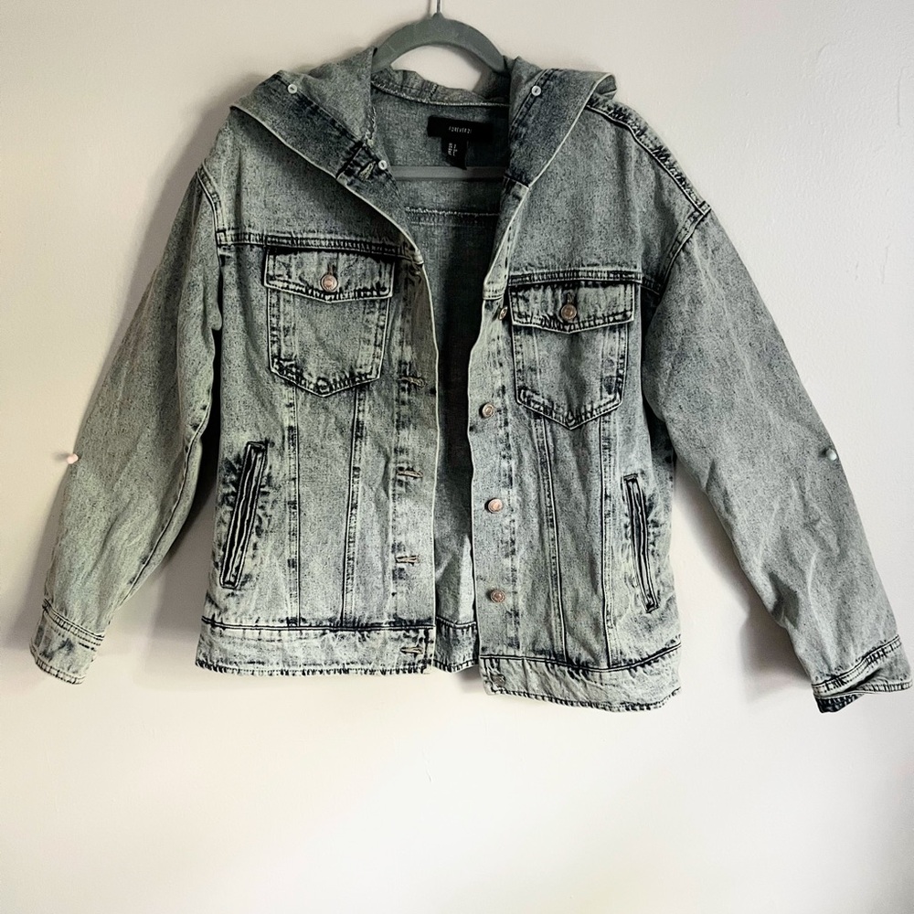 Forever 21 Hooded Light Wash Denim Jacket